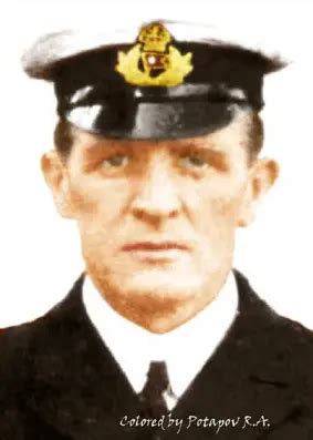 Titanic's Officers - Articles - What Did the Titanic Officers Look Like?