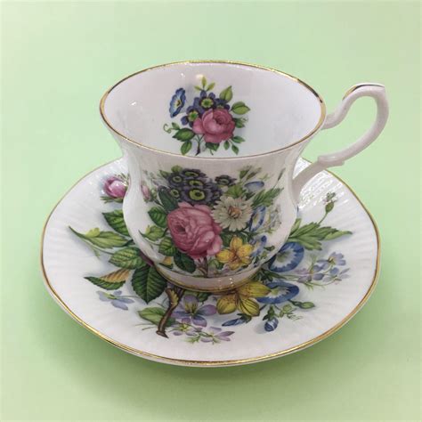 Royal Victorian Teacup- Vintage English Tea Cup- Tea Party - Tea Cup ...