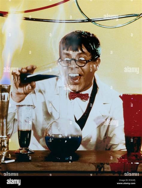 JERRY LEWIS, THE NUTTY PROFESSOR, 1963 Stock Photo - Alamy