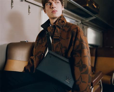 Louis Vuitton Aerogram Collection Men 2022