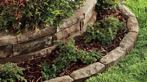 Edging 101: How to Keep Mulch Off Your Sidewalk and Avoids Weeding Headaches!