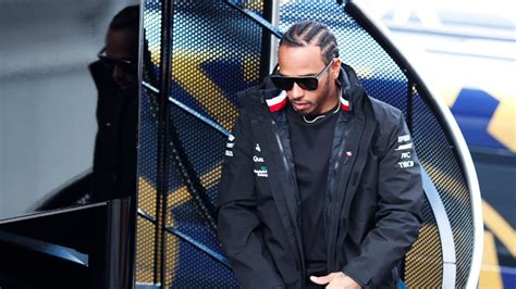 Lewis Hamilton braced for Mercedes' 'most challenging' year yet - ESPN