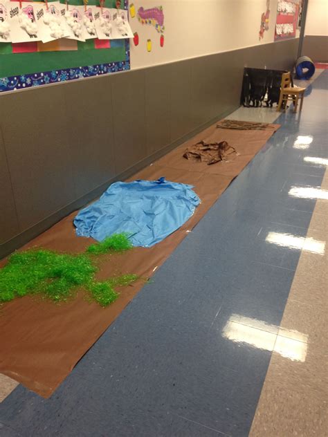 Going on a bear hunt story retelling obstacle course. Love this idea. Preschool Speech ...