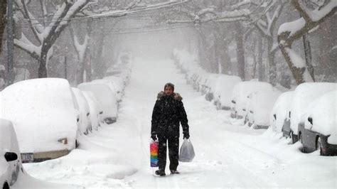 East Coast blizzard makes top 5 worst Northeast snowstorms - CBS News