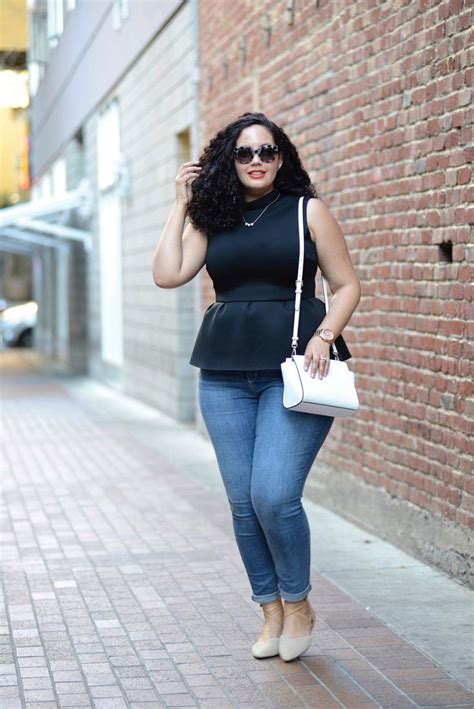 5 simple outfits for a first date that you will love - curvyoutfits.com