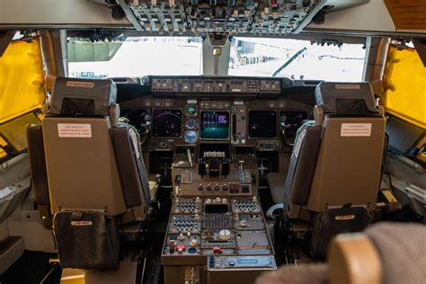 Boeing 747 Cockpit Takeoff