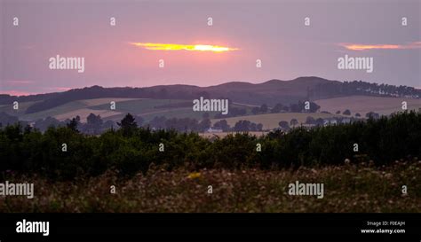 Dundee, scotland summer skyline hi-res stock photography and images - Alamy