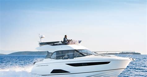 Motor Boats | BAVARIA YACHTS