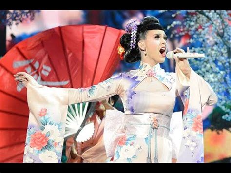 Katy Perry - Unconditionally (Live at AMAs 2013) - YouTube