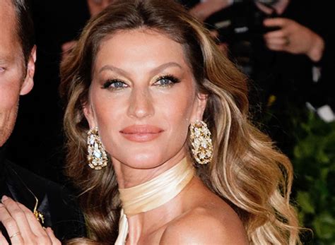 This Is Gisele Bundchen’s Exact Diet and Exercise Routine — Eat This ...