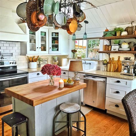 6 Ideas for Creating a Cozy Fall Kitchen - Shiplap and Shells