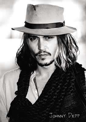 Johnny Depp Pictures: Johnny Depp Black and White Pics