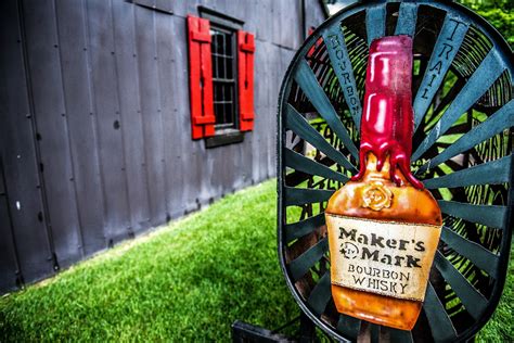 Tours and Tastings at Maker’s Mark Distillery | Check-It-Off Travel | Custom Travel Planning