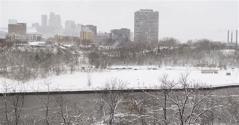 Deadly Bomb Cyclone Brings ‘Historic’ Snowfall to Central U.S. - EcoWatch