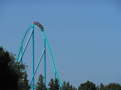 A-Z Coaster of the Week: Leviathan - Coaster101