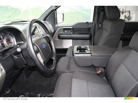 2006 Ford f150 custom interior