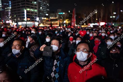 Supporters Yoon Suk Yeol Presidential Candidate Editorial Stock Photo ...