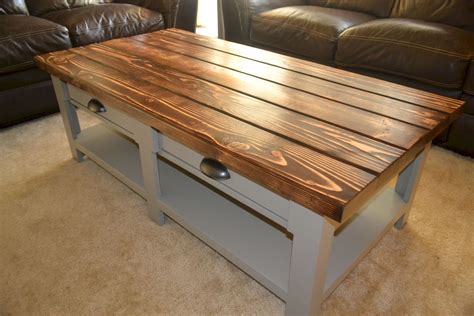 Gorgeous 30 Inspiring DIY Rustic Coffee Table Ideas Remodel https://roomadness.com/2017/10/27/30 ...