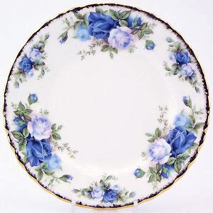 MOONLIGHT ROSE Dinner Plate Royal Albert Bone China NEW NEVER USED made ...