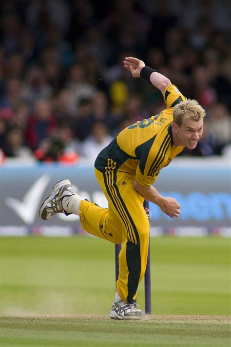 Cricket Bowling Tips: How To Bowl Fast Like Brett Lee