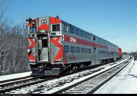 CP 109 Canadian Pacific Railway Cab Car at Sainte-Anne-de-Bellevue ...