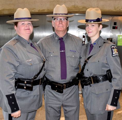 Mom, daughter are 1st to serve as NY state troopers together | The ...