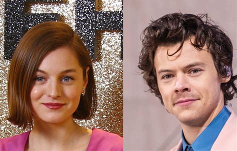 New photos emerge of Emma Corrin and Harry Styles kissing in new film – myTalk 107.1