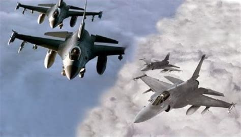 JF17 Thunder vs F16 A of Pakistan - MediaRay