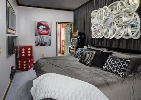 Casino-Themed Bedroom Decoration Ideas for a Modern Home Owner - Home ...