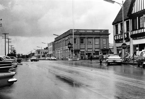 Downtown Highland Park, Illinois, at the intersection of Central and St. Johns Avenues, 1960 ...