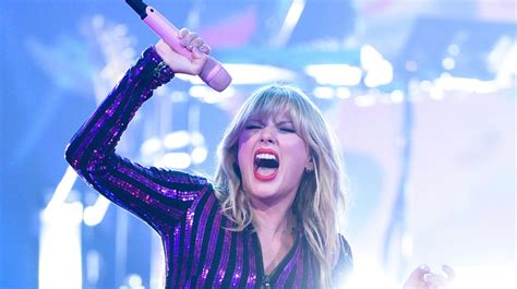 Taylor Swift ‘Lover' Album: Easter Eggs, Lyrics, Hidden Messages
