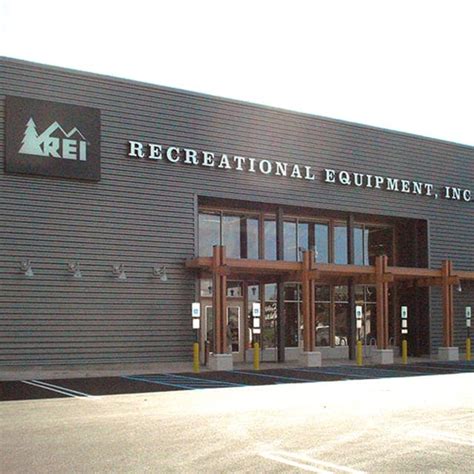 REI East Hanover Store - East Hanover, NJ - Sporting Goods, Camping Gear