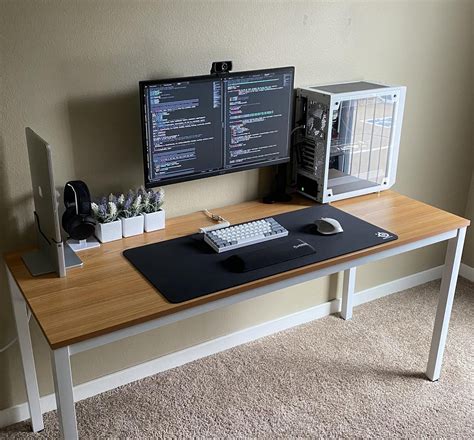 Simple Home Office Desk Setup. | Gaming desk setup, Room setup, Home ...