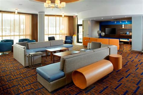 Courtyard by Marriott Dayton-University of Dayton Reviews, Deals ...