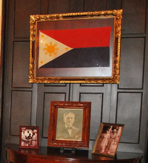 Philippines flag and its meaning