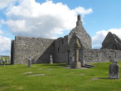 Clonmacnoise And The Celtic Cross Of Scriptures | Celtic Cross