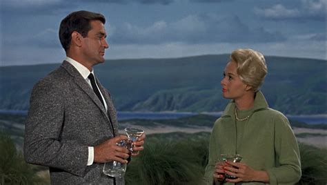 The Birds ***** (1963, Tippi Hedren, Rod Taylor, Suzanne Pleshette ...