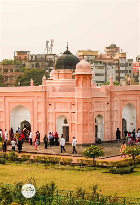 Lalbagh Fort - Royal Bengal Tours