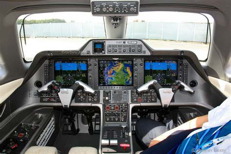 Embraer Phenom 100 Technical Specs, History, Pictures | Aircrafts and Planes