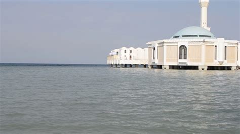 The Floating Mosque of Jeddah - YouTube