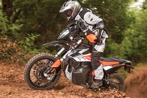 KTM 790 ADVENTURE R: FULL TEST - Dirt Bike Magazine