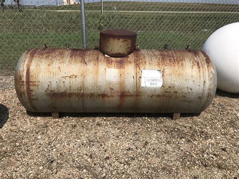 Surplus MarketPlace - 200 Gallon Propane Tank