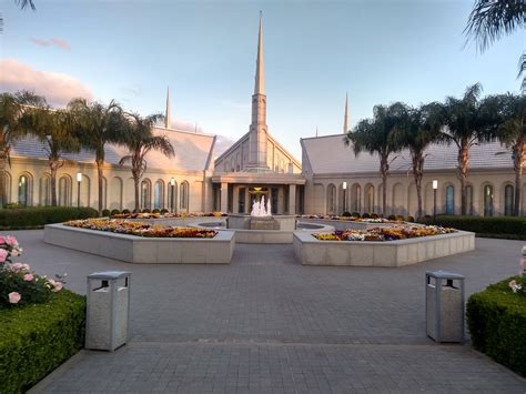 Templo de la Iglesia de Jesucristo de los Santos de los Últimos Días | Teiko