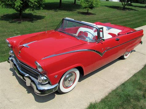 1955 Ford Fairlane Sunliner Convertible | Vintage cars from the fifties ...