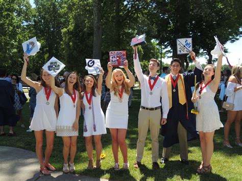 Cold Spring Harbor High School graduates are full of smiles | TBR News Media