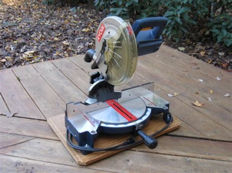 Ryobi 10-inch compound miter saw, TS1340 | Woodworking Talk