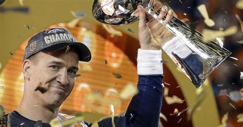 Peyton Manning with the Super Bowl 50 trophy | Who2