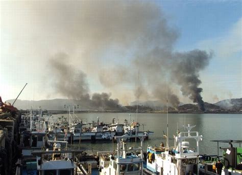 Aftermath of Nort Korea's Missle Strike on Yeonpyeong Island (20 pics)