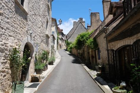 Rocamadour France travel and tourism, attractions and sightseeing and Rocamadour reviews