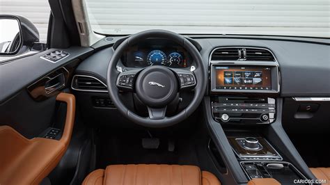 2017 Jaguar F-PACE 3.0d AWD Diesel | Interior, Cockpit